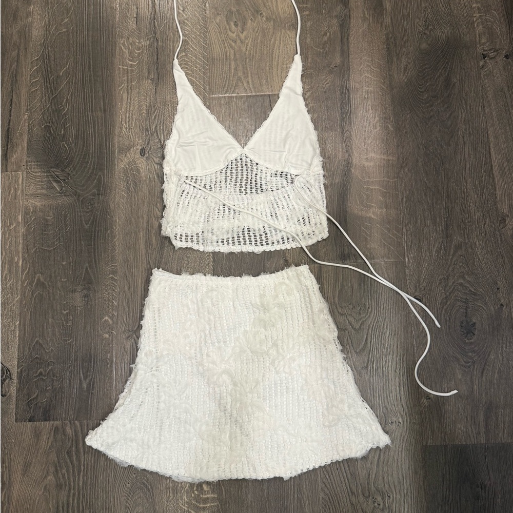 White Tie Halter and Mini Skirt Set - Picture 2 of 7